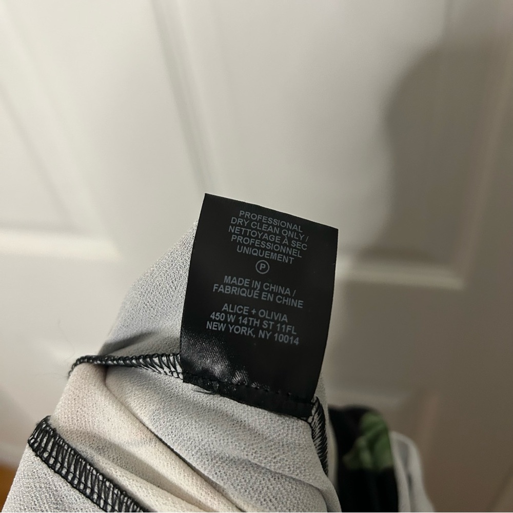 Alice + Olivia Melinda Wide Leg Wrap Jumpsuit - Picture 16 of 16